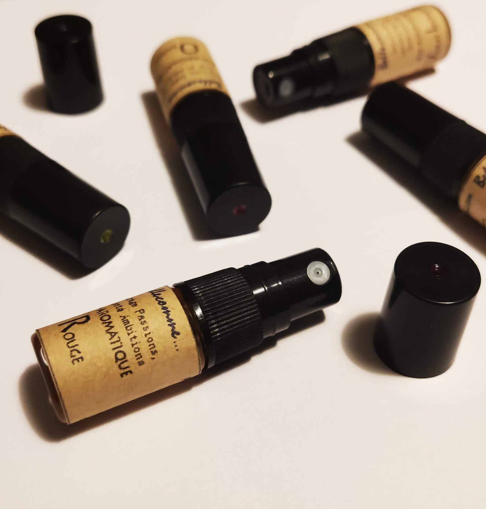 Coffret 5 parfums naturels et bio, psy-aromatiques énergétiques aux huiles essentielles – Image 3